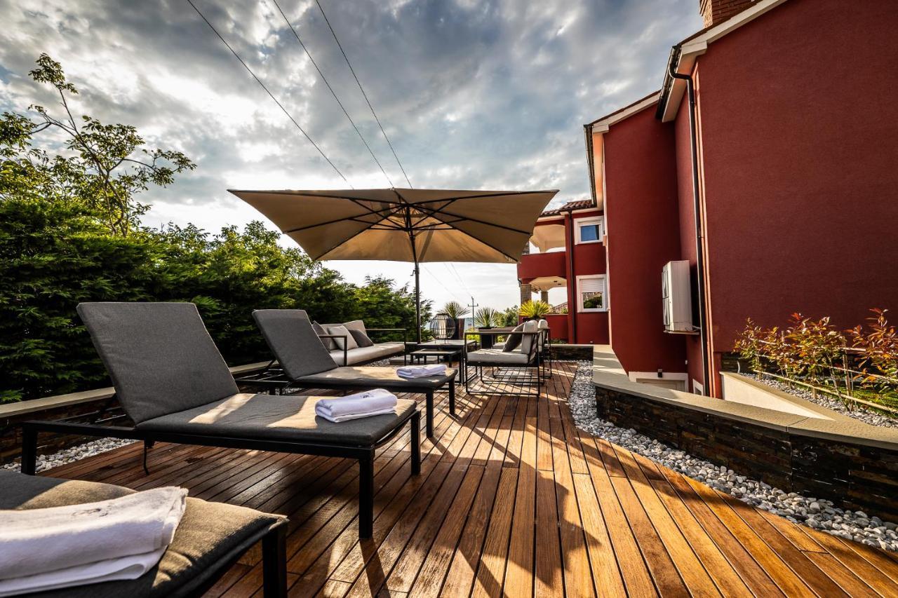 Villa Sunset Pool & Spa Apartments Zgornje Skofije Luaran gambar