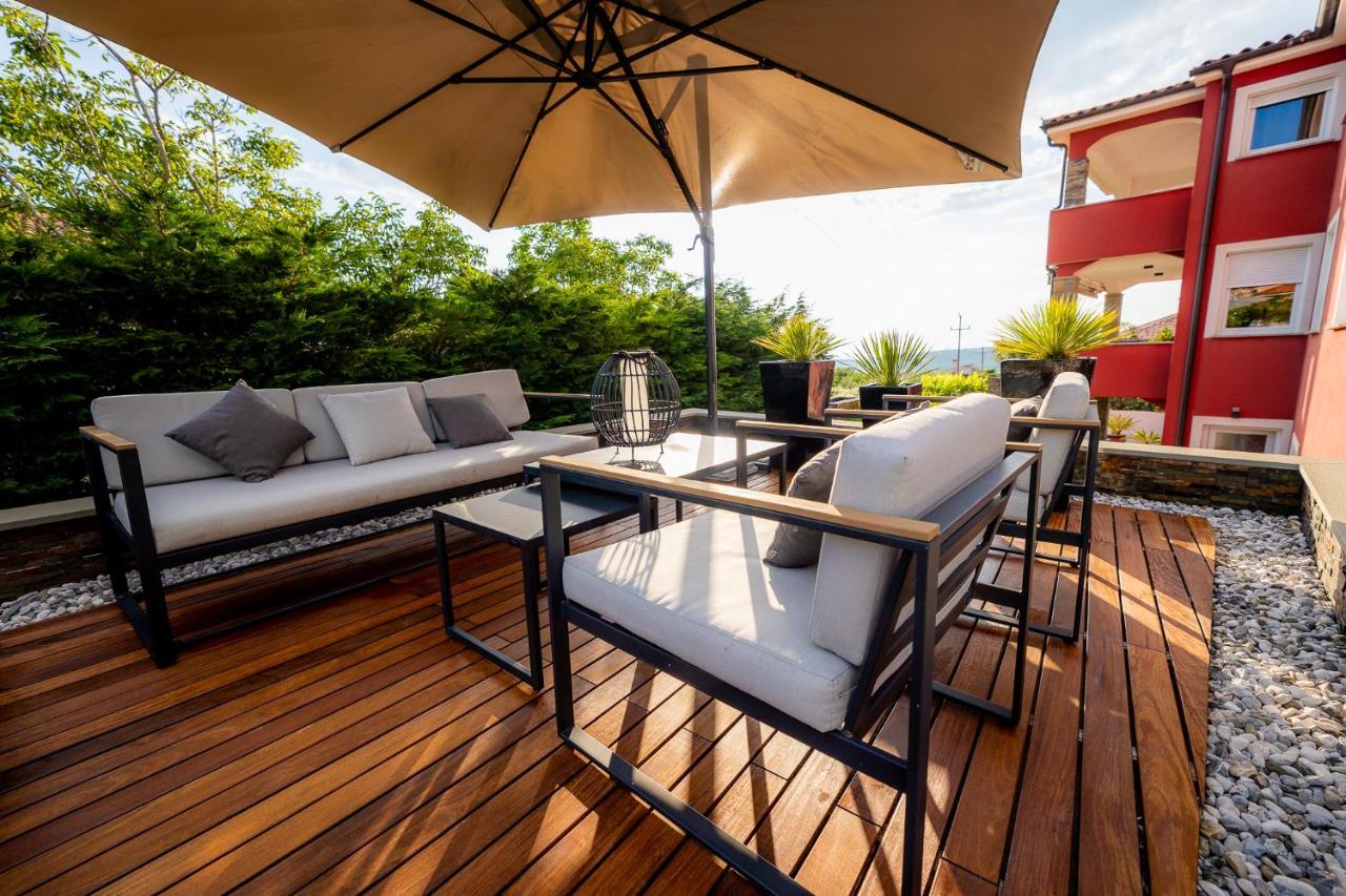 Villa Sunset Pool & Spa Apartments Zgornje Skofije Luaran gambar