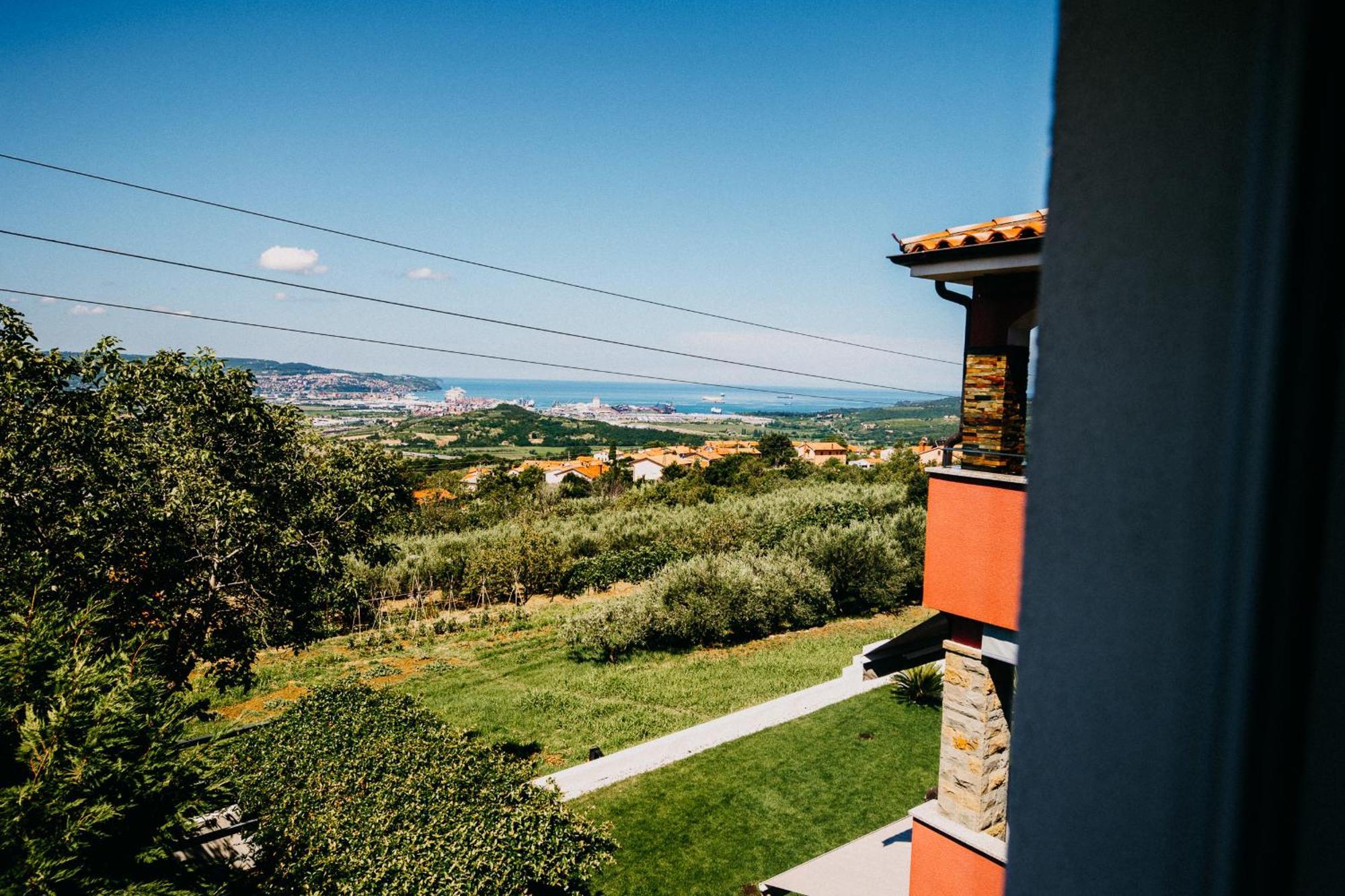 Villa Sunset Pool & Spa Apartments Zgornje Skofije Luaran gambar