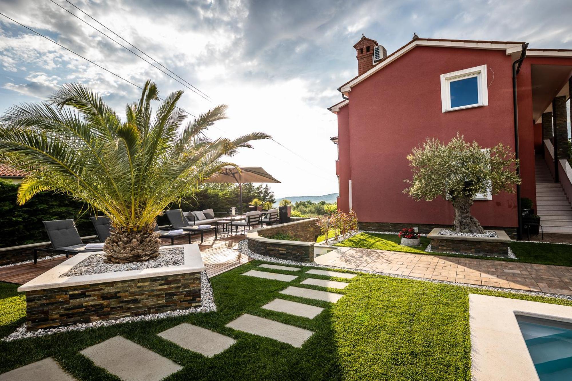Villa Sunset Pool & Spa Apartments Zgornje Skofije Bilik gambar
